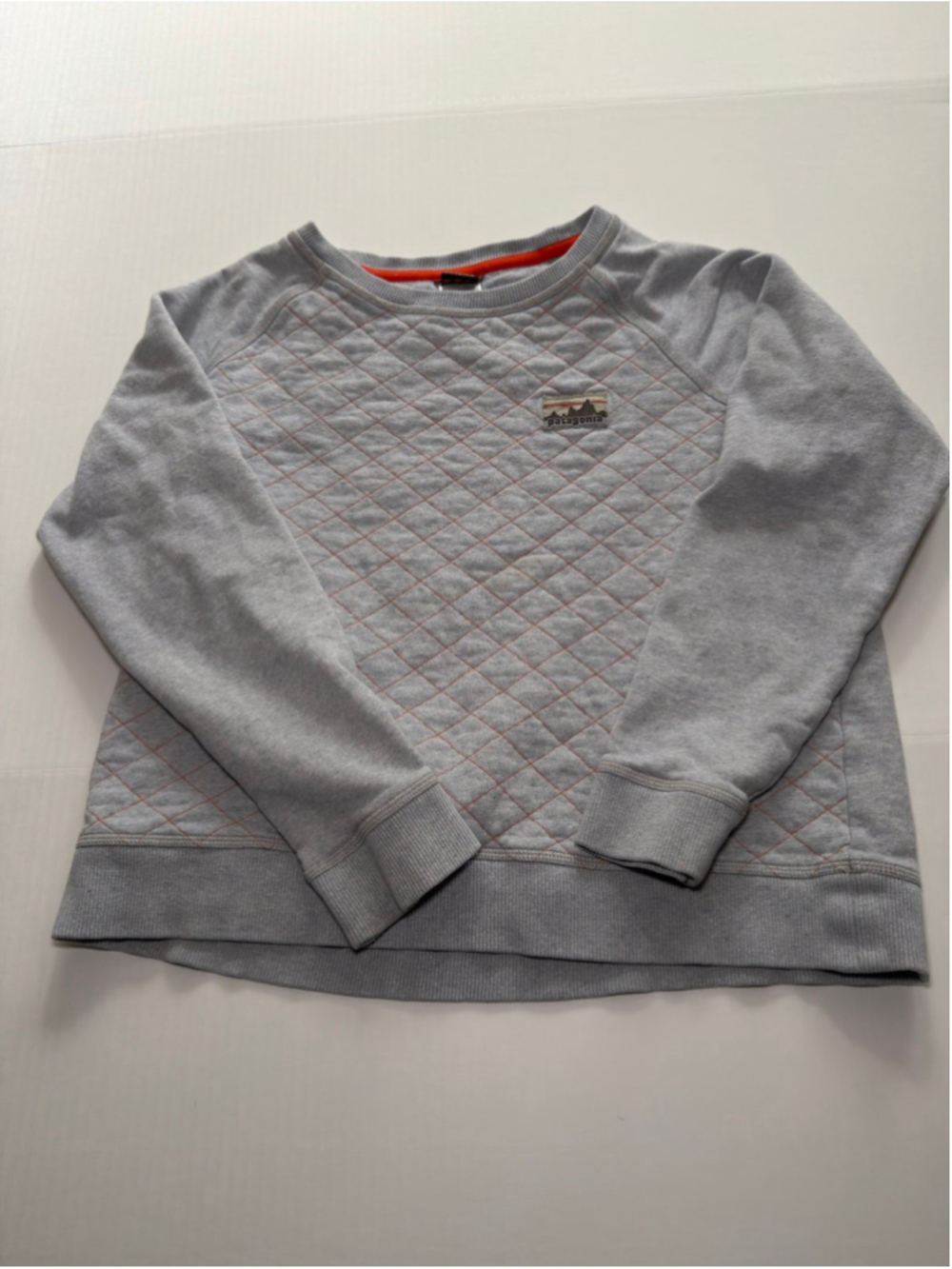 Patagonia reclaimed organic grey quilted crewneck sweatshirt sz L
